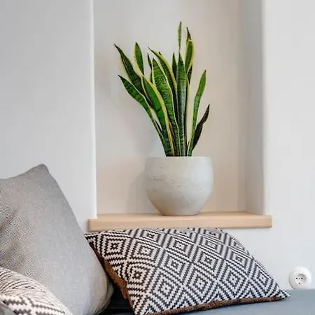 Nomade Vibrant Living Loft شقة *