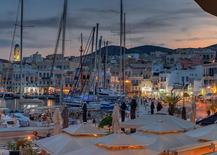 Nomade Vibrant Living Loft דירה ארמופוליס