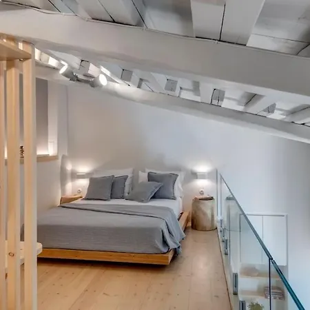 Apartment Nomade Vibrant Living Loft