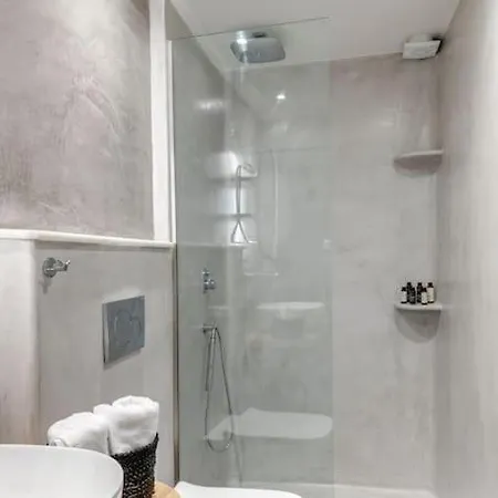 Nomade Vibrant Living Loft